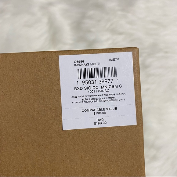 ✨NIB✨ Boxed Mini Boxy Cosmetic Case & Hair Tie Set Signature C Disco Pat… - Picture 6 of 6